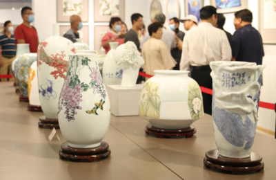 視覺盛宴!海南省博物館展出當(dāng)代名家陶瓷工藝品